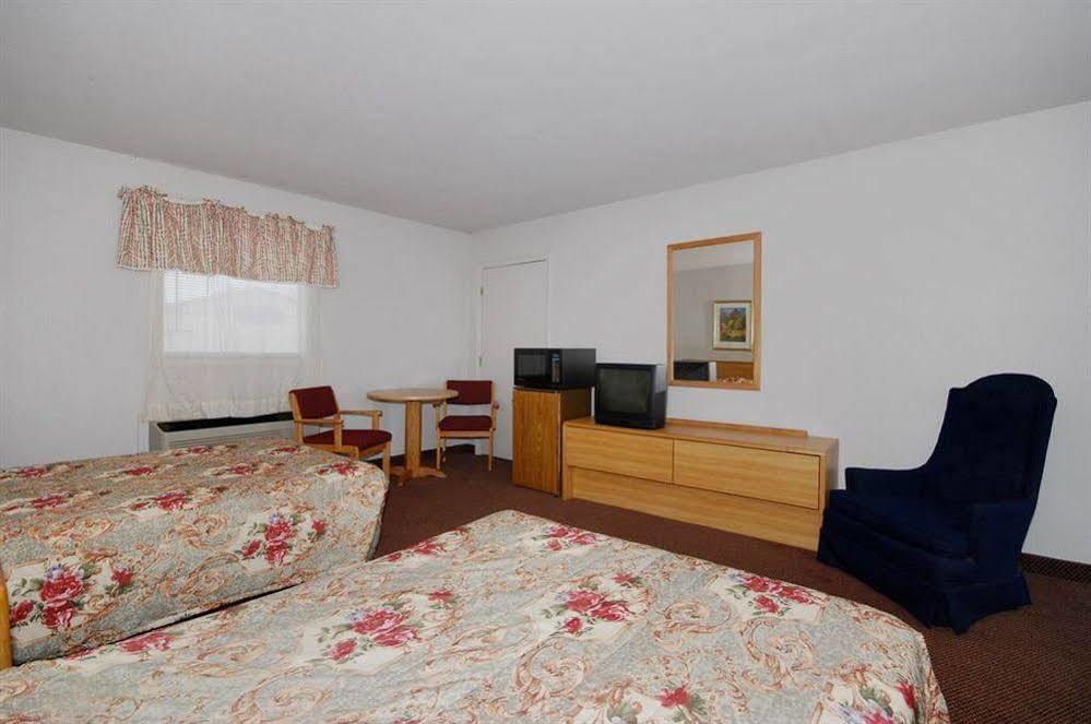 Oak Hill Inn And Suites Tahlequah Luaran gambar